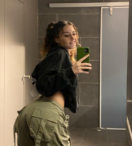 Aleynakutluay photo 18