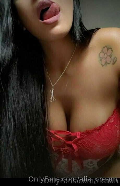 Alia_cream photo 8