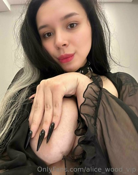 Alice_wood_vip photo 75