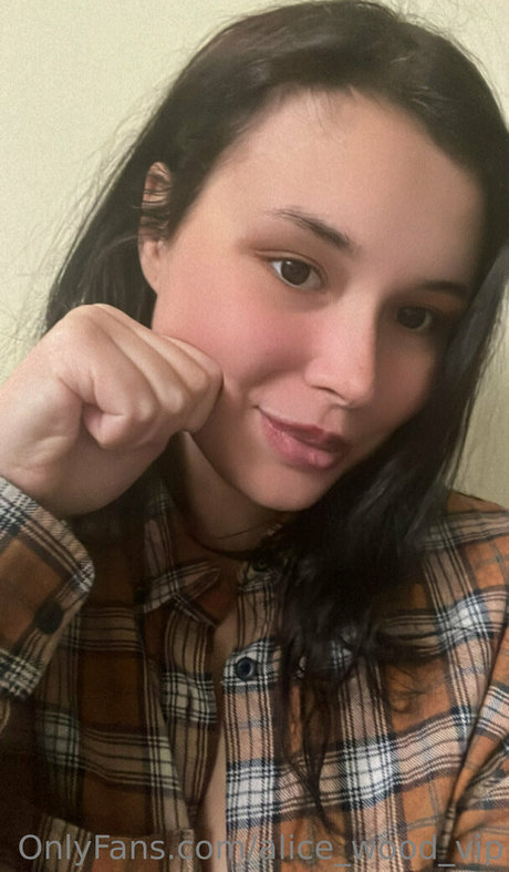 Alice_wood_vip photo 95