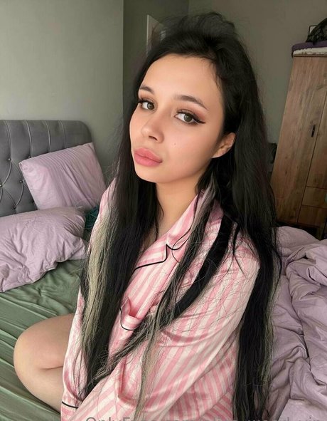 Alice_wood_vip photo 142