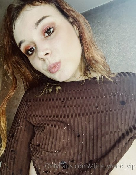 Alice_wood_vip photo 168