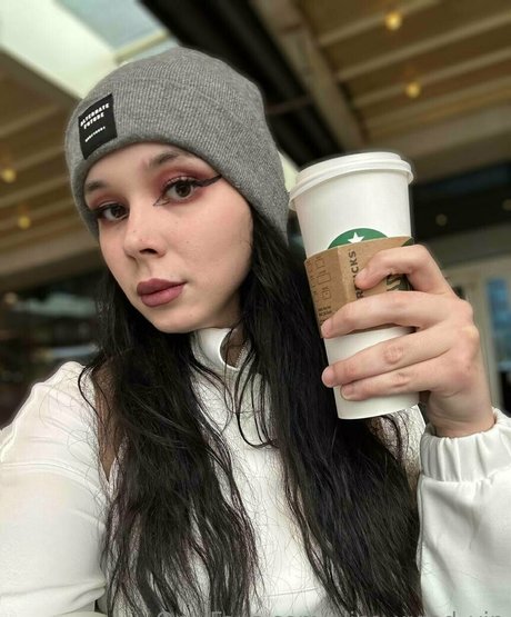 Alice_wood_vip photo 178