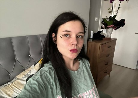 Alice_wood_vip photo 227