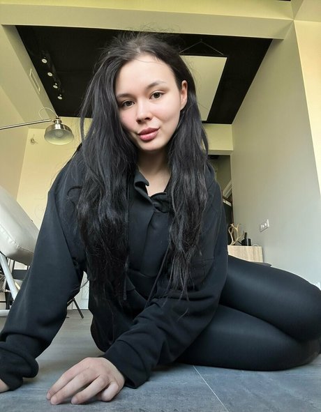 Alice_wood_vip photo 256