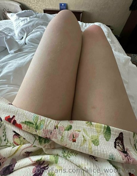 Alice_wood_vip photo 261