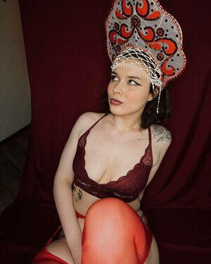 alice_wood photo 17