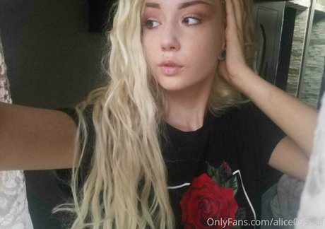 Alice0999of photo 14