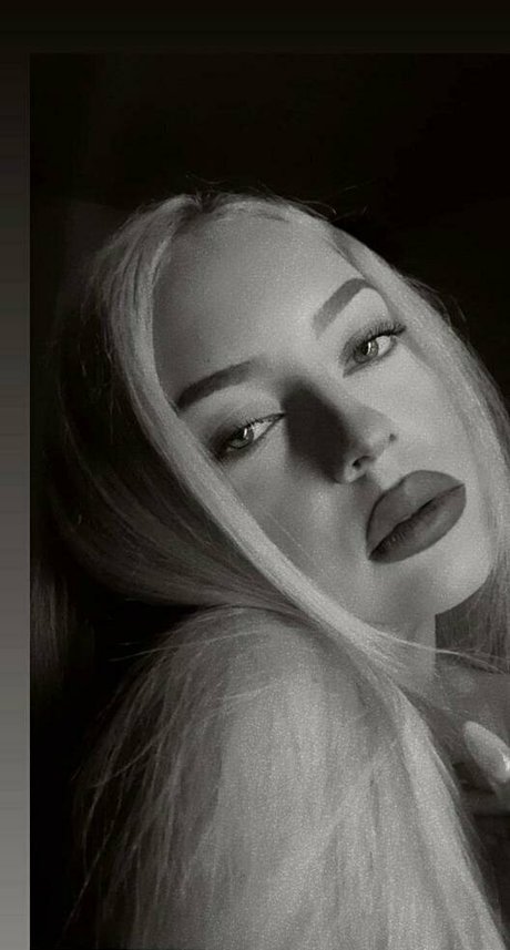 Alice0999of photo 21