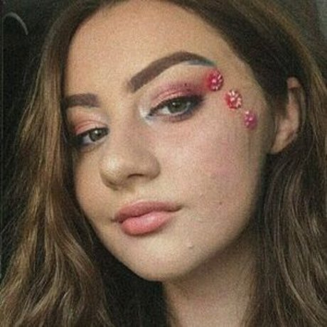 Alice0999of photo 23