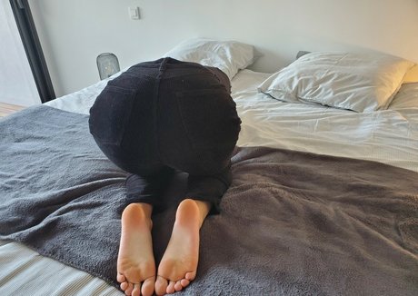 Alicefrenchfeet photo 344