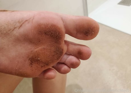 Alicefrenchfeet photo 353