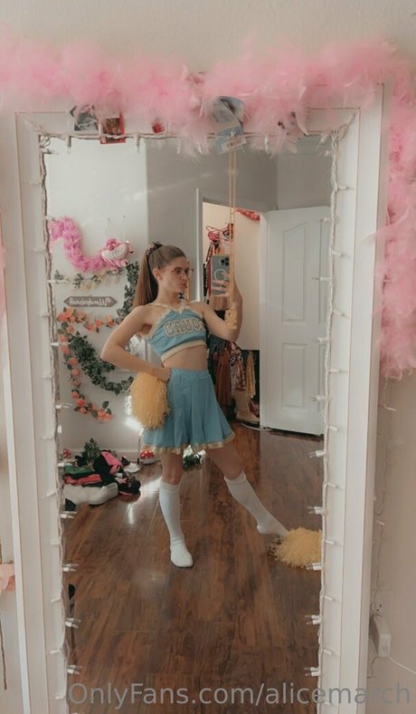 Alicemarch photo 49