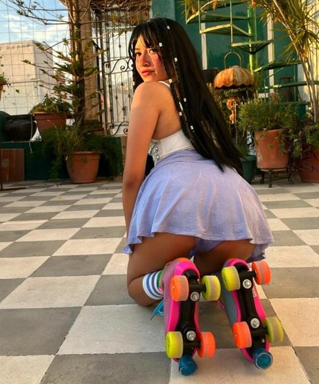 Alicepagaany photo 13