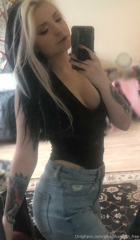 Alicephantom_free photo 10