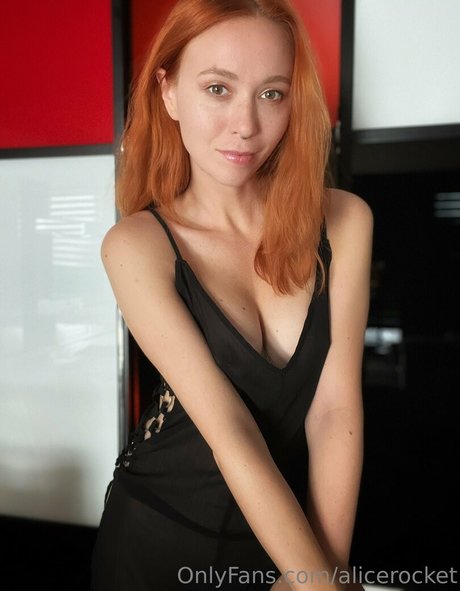 Alicerocket photo 104