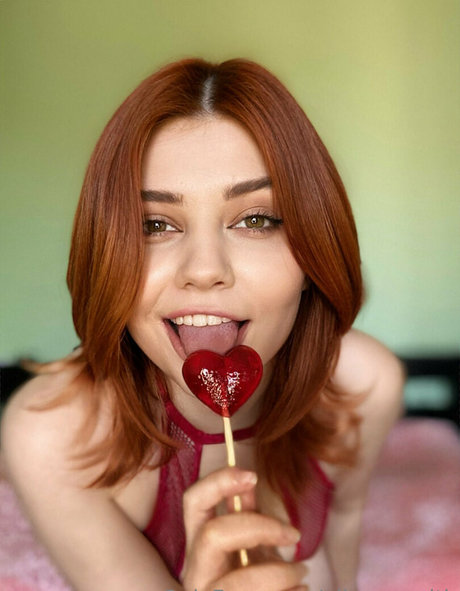 Alie Smith photo 20