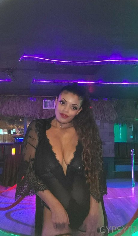 Aligurlgypsy212 photo 16