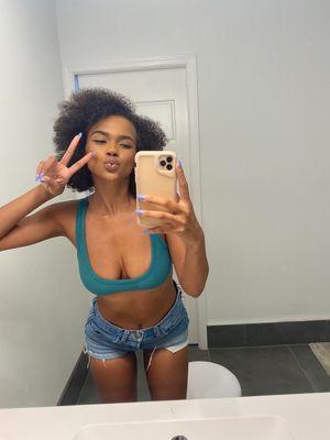 Alina Ali photo 102