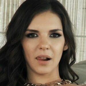 Profile photo of Alina Henessy