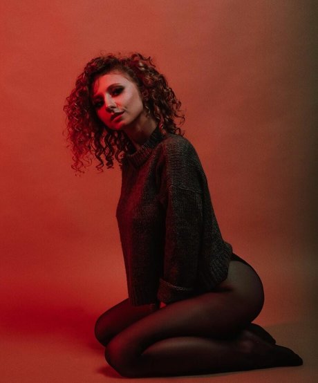 Alina Kurzova photo 4