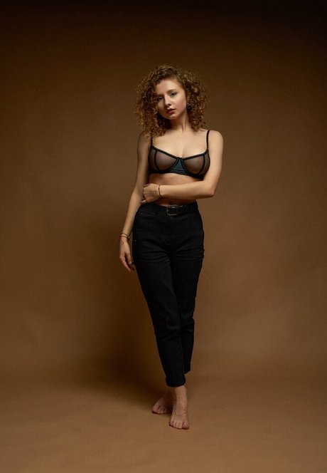 Alina Kurzova photo 5