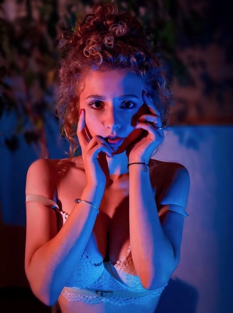 Alina Kurzova photo 21