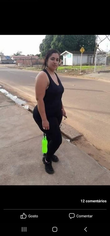 Aline Barreto photo 2