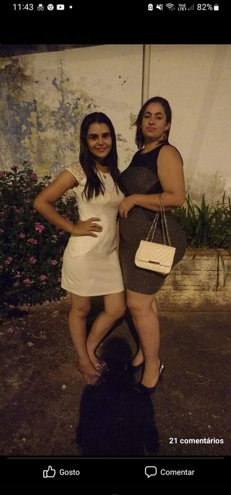 Aline Barreto photo 6