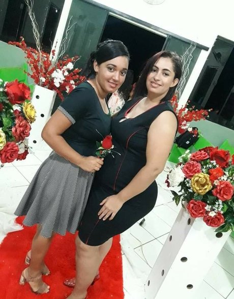 Aline Barreto photo 16