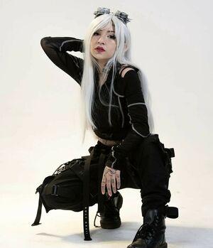 Aline Fox photo 20