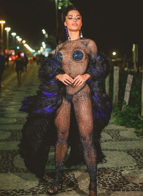 Aline Riscado photo 38