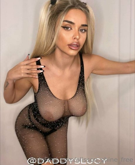 Alisson_shine_free photo 84