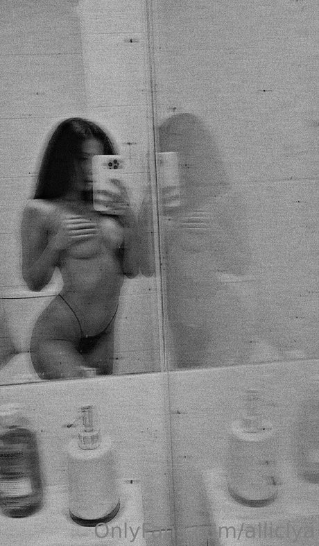 Alliciya photo 5