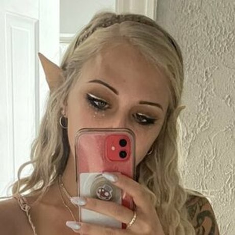Alliekazam photo 44