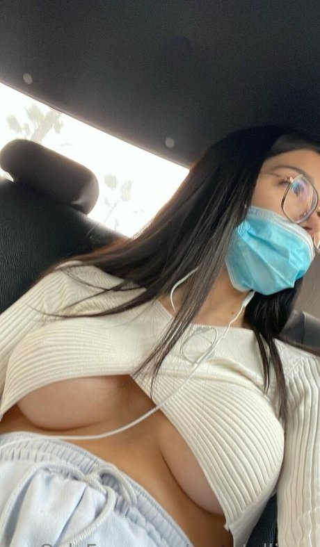 Allison Cazo photo 10