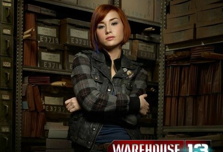 Allison Scagliotti photo 21