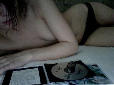Allison Scagliotti photo 1