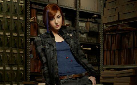 Allison Scagliotti photo 36