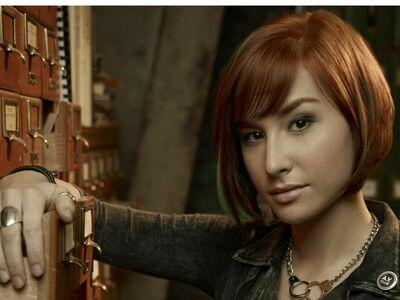 Allison Scagliotti photo 39