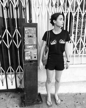 Allison Scagliotti photo 55