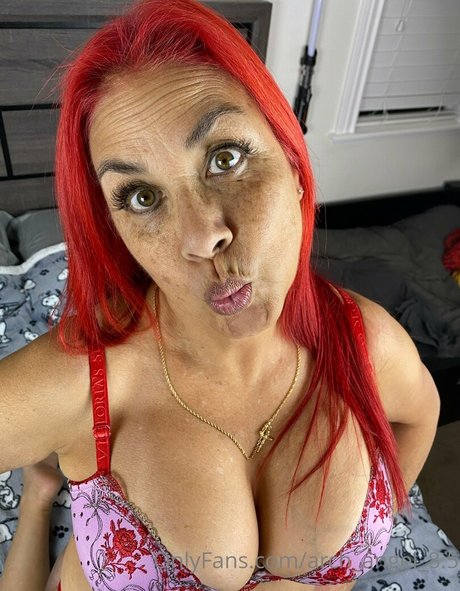 Alluring_angel_annabelle photo 17