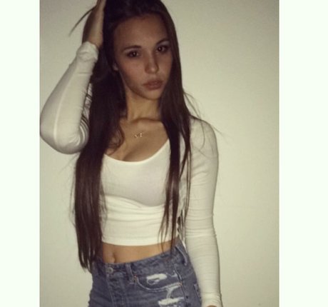 Ally Dowd photo 6