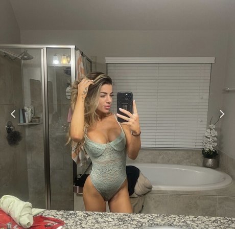Allybesse photo 3
