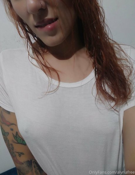Alyriafree photo 10
