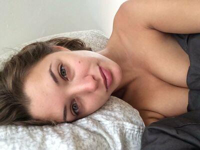 Alyssa Arce photo 120