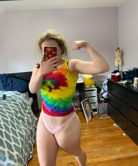 Alyssa Cleversey photo 92
