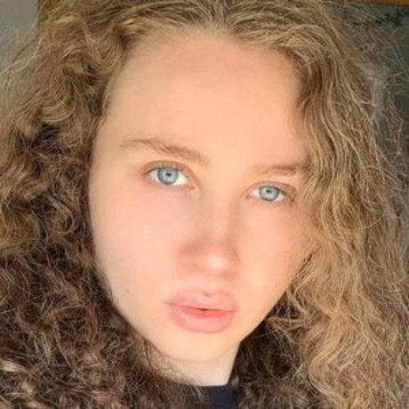 Alyssa Cleversey photo 99