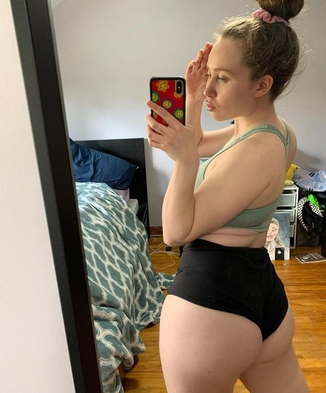 Alyssa Cleversey photo 175