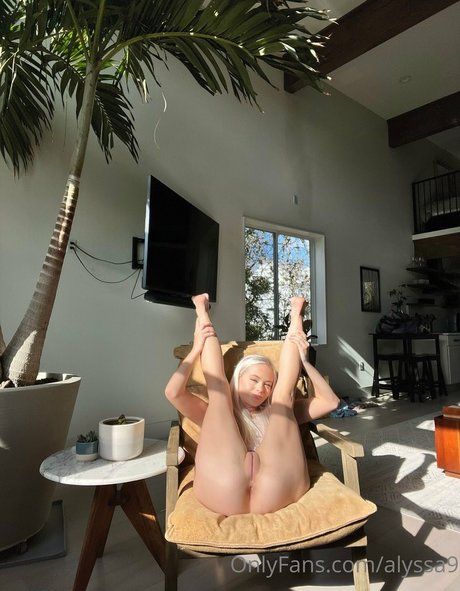 Alyssa Devyn photo 84